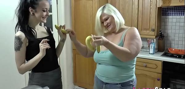  Granny uses banana to toy brits pussy